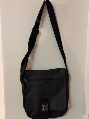 Saint Laurent Black Men’s Messenger Bag with Adjustable Strap